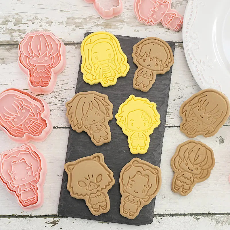 Demon Slayer Cookie Cutter Set | 8pcs Anime Baking Moulds Nezuko & Tanjiro
