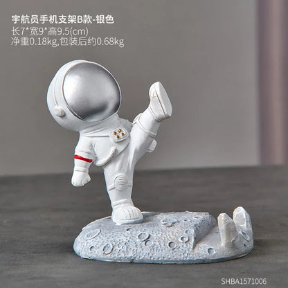 Nordic Astronaut Phone Stand - Spaceman Desk Holder for Office Decor, Cute Mobile Bracket, Unique Gift for Men/Kids