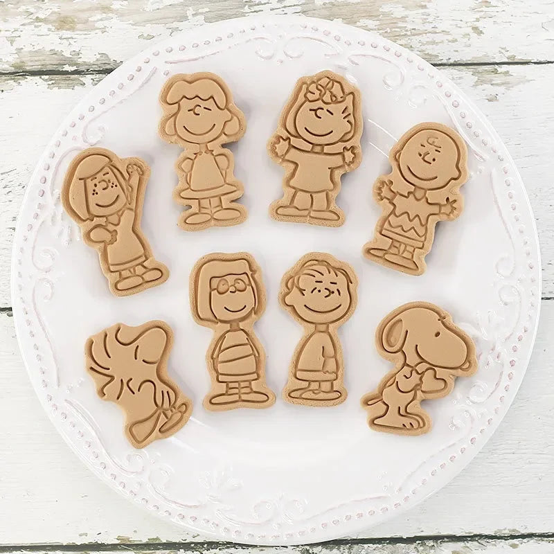 Snoopy Cookie Cutter Set | Cute DIY 3D Baking Moulds for Kids & Families