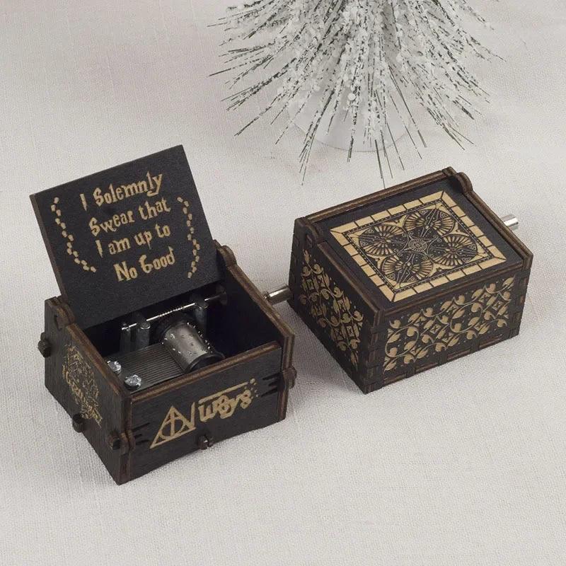 4 Style Harries Music Box Wooden Hand-cranked Retro Potters Music Box Children's Birthday Gift Surprise Gift for Couples