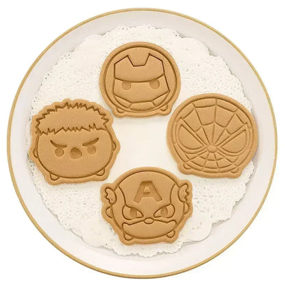 8pcs/set Cookie Cutter Q Version Spidermans Hulk Ironmans Captain America DIY 3D Cartoon Biscuit Molds Baking Tools