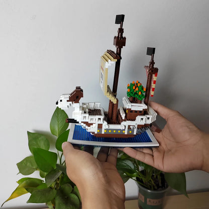 KNEW BUILT Ocean Pirate Ship Plastic 3D Model Building Blocks for Adults Boy Micro Mini Bricks Toys Kits Sailboat War Decoration